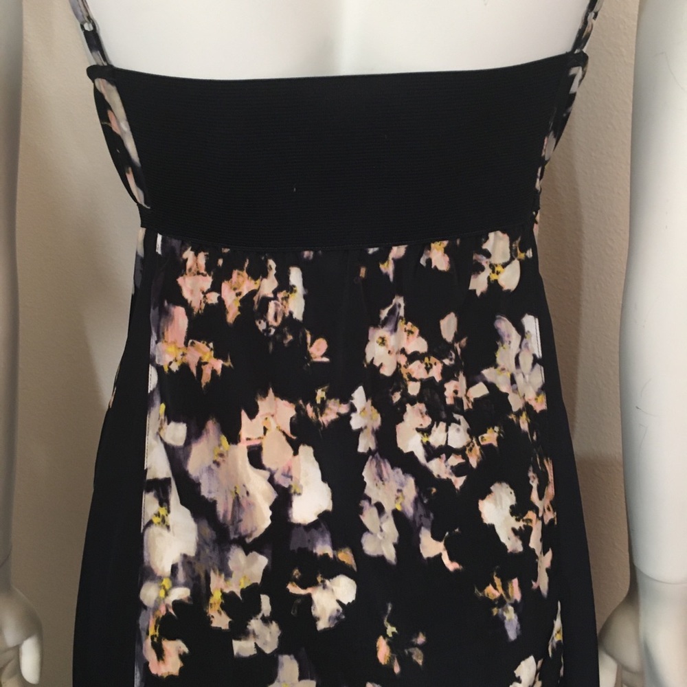 Vera Wang Handkerchief Navy Floral Dress - Picture 12 of 16